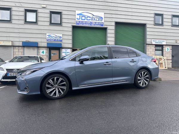 Toyota Corolla Saloon, Petrol Hybrid, 2022, Grey