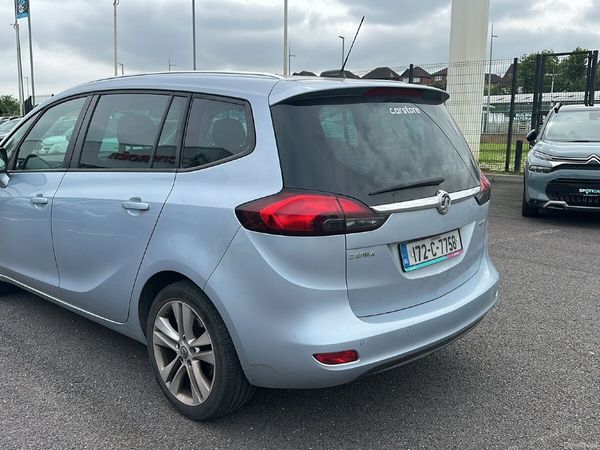 Vauxhall Zafira MPV, Petrol, 2017, Silver