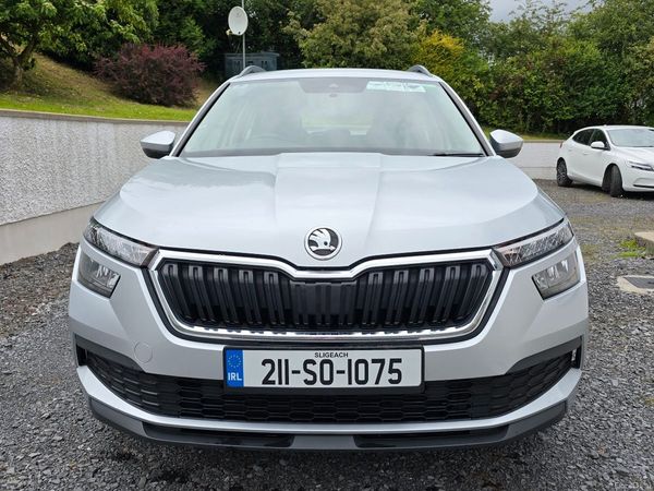 Skoda Kamiq Hatchback, Petrol, 2021, Silver