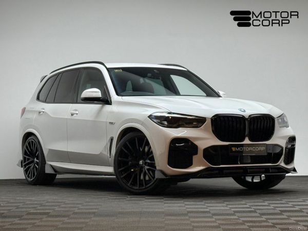 BMW X5 Estate, Petrol Hybrid, 2023, White