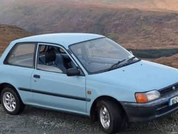 Toyota Starlet Hatchback, Petrol, 1990, Blue