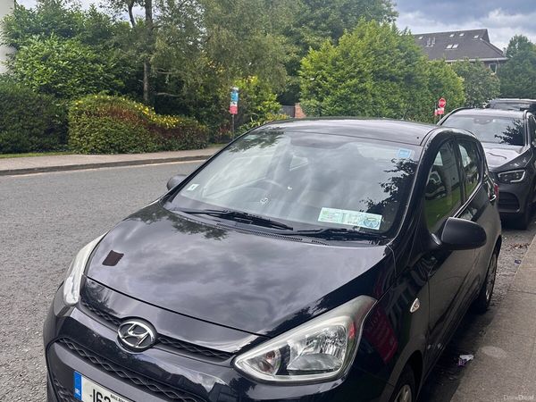 Hyundai i10 Hatchback, Petrol, 2016, Black