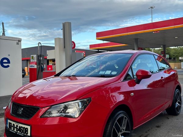 SEAT Ibiza Hatchback, Petrol, 2016, Red