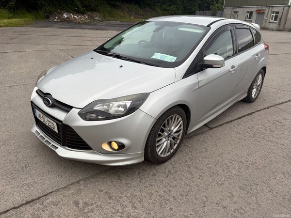 Ford Focus Hatchback, Diesel, 2014, Silver