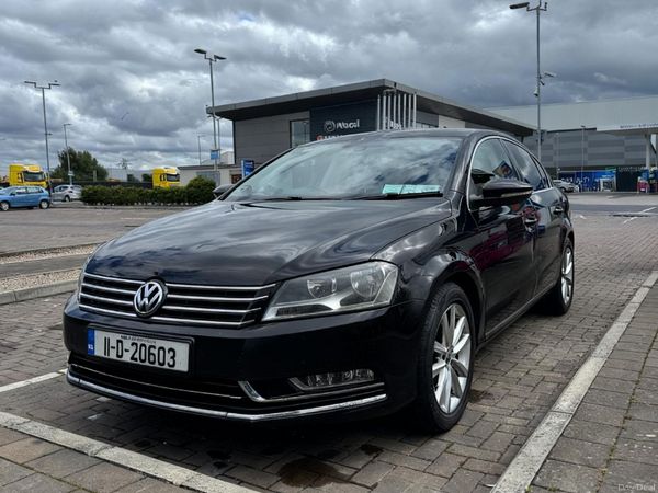 Volkswagen Passat Saloon, Diesel, 2011, Black