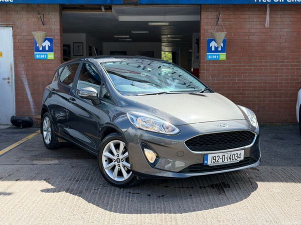 Ford Fiesta Hatchback, Petrol, 2019, Grey