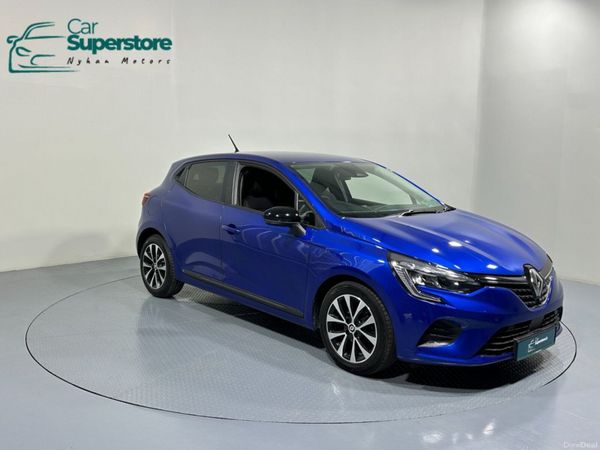 Renault Clio Hatchback, Petrol, 2023, Blue