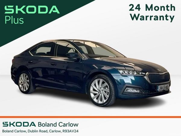 Skoda Octavia Saloon, Petrol, 2024, Blue