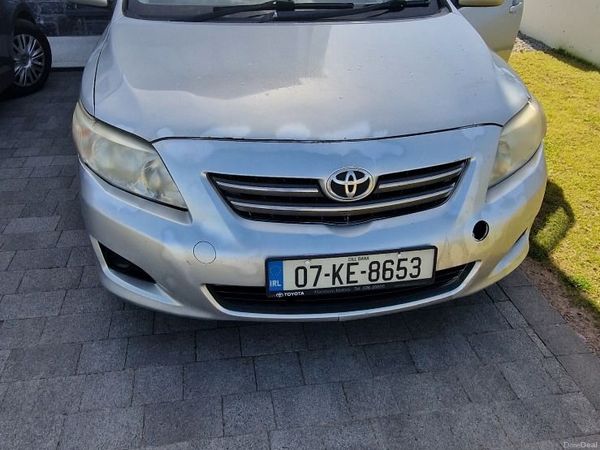 Toyota Corolla Saloon, Diesel, 2007, Silver