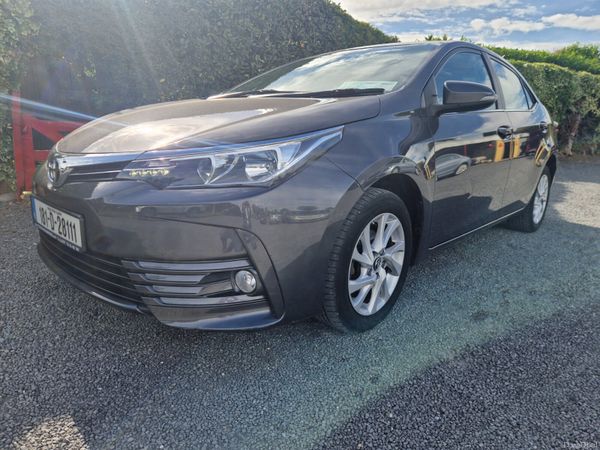 Toyota Corolla Saloon, Petrol, 2018, Grey