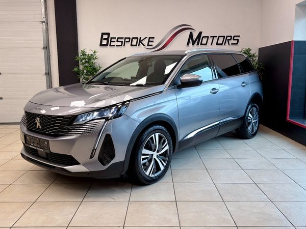 Peugeot 5008 MPV, Diesel, 2021, Grey