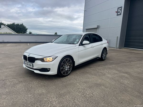 BMW 3-Series Saloon, Diesel, 2013, White