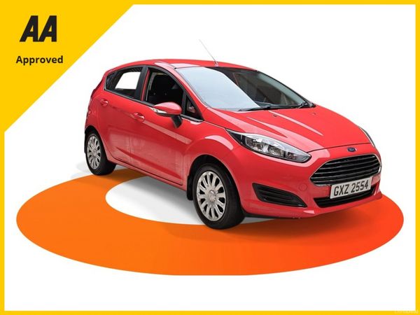 Ford Fiesta Hatchback, Petrol, 2014, Red