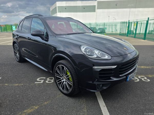 Porsche Cayenne Estate, Petrol Hybrid, 2016, Black