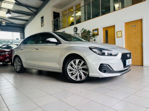 Hyundai i30 Hatchback, Petrol, 2019, Grey