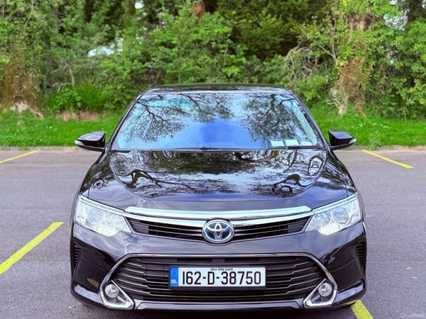Toyota Camry Saloon, Petrol Hybrid, 2016, Black