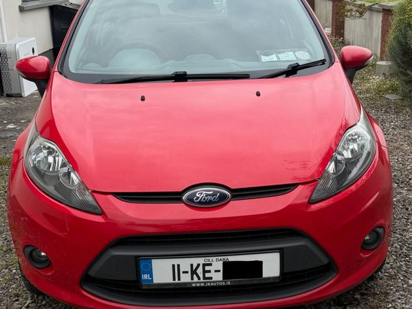 Ford Fiesta Hatchback, Diesel, 2011, Red