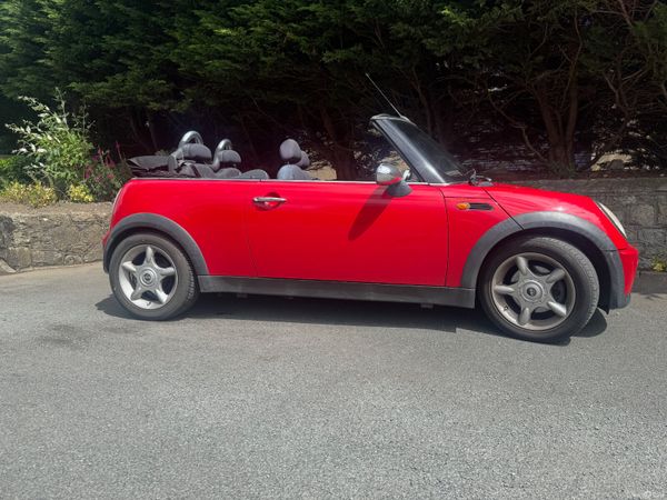 Mini One Convertible, Petrol, 2004, Red
