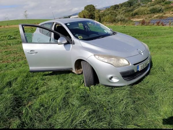 Renault Megane Hatchback, Diesel, 2011, Silver