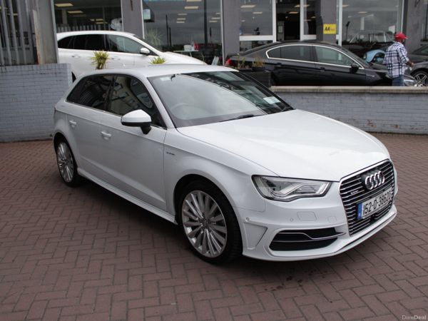 Audi A3 Hatchback, Petrol Plug-in Hybrid, 2015, White