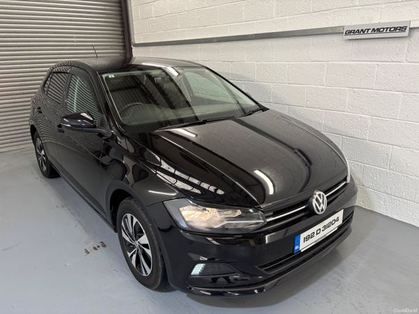 Volkswagen Polo Hatchback, Petrol, 2019, Black