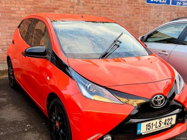 Toyota Aygo Hatchback, Petrol, 2015, Orange