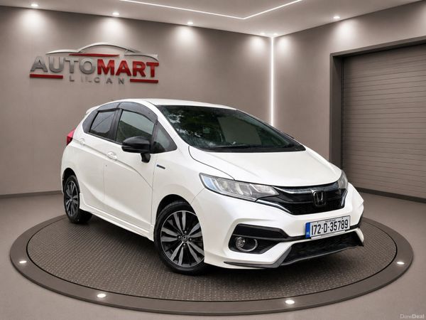 Honda Fit Hatchback, Petrol Hybrid, 2017, White