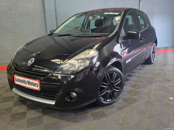 Renault Clio Hatchback, Petrol, 2012, Black