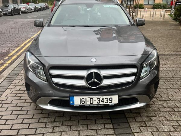 Mercedes-Benz GLA SUV, Diesel, 2016, Grey
