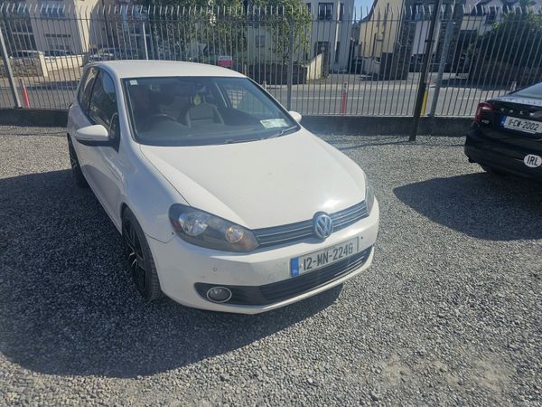 Volkswagen Golf Hatchback, Diesel, 2012, White