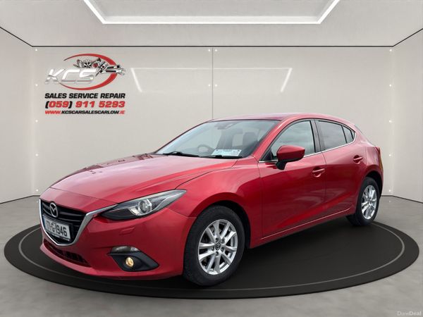 Mazda Mazda3 Hatchback, Diesel, 2017, Red