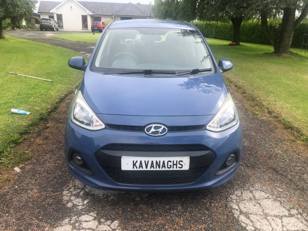 Hyundai i10 Hatchback, Petrol, 2014, Blue