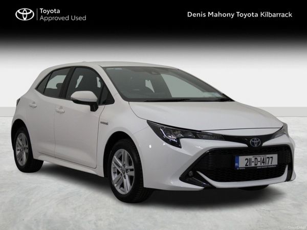 Toyota Corolla Hatchback, Petrol Hybrid, 2021, White