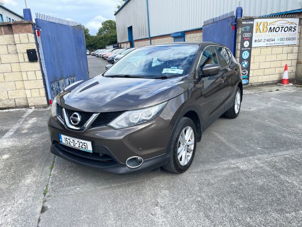 Nissan Qashqai Hatchback, Diesel, 2015, Brown