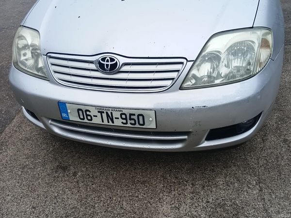 Toyota Corolla Saloon, Diesel, 2006, Silver