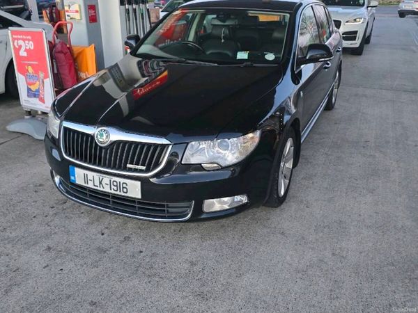 Skoda Superb Saloon, Diesel, 2011, Black
