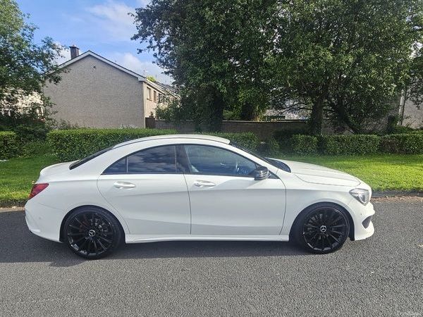 Mercedes-Benz CLA Saloon, Diesel, 2015, White