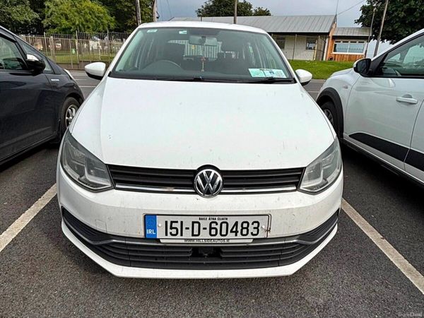 Volkswagen Polo Hatchback, Petrol, 2015, White