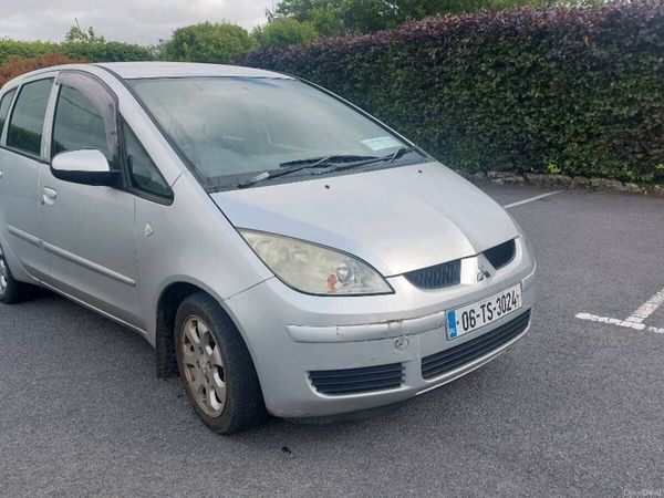 Mitsubishi Colt Hatchback, Petrol, 2006, Silver