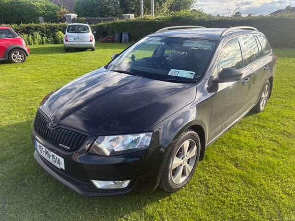 Skoda Octavia Estate, Diesel, 2015, Black