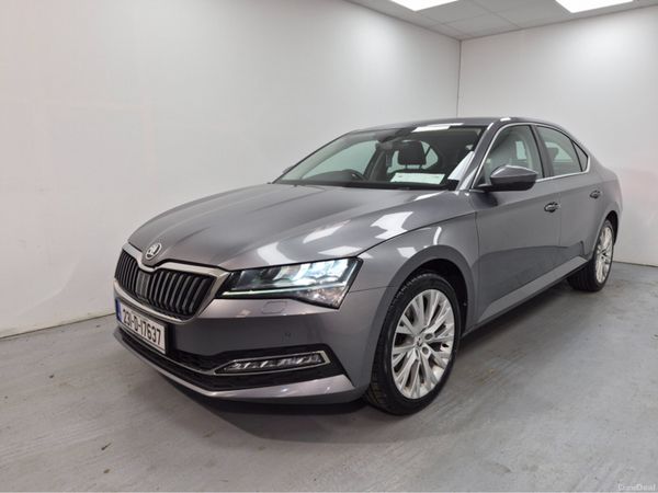 Skoda Superb Hatchback, Diesel, 2023, Grey