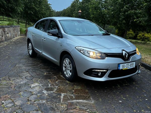 Renault Fluence Saloon, Diesel, 2016, Silver