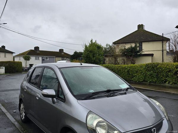 Honda Jazz Hatchback, Petrol, 2008, Silver