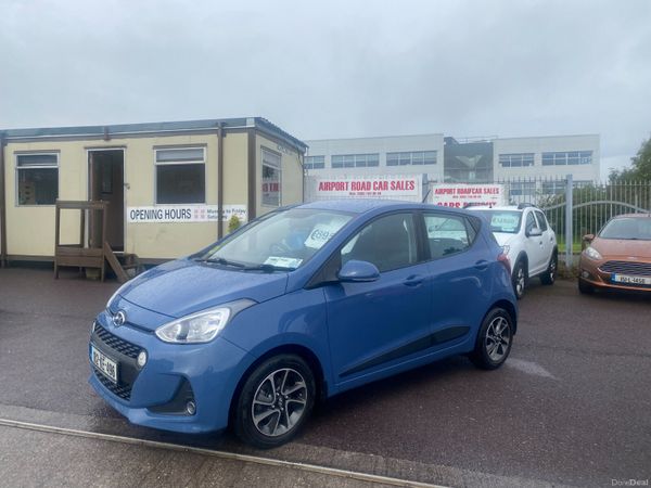 Hyundai i10 Hatchback, Petrol, 2018, Blue