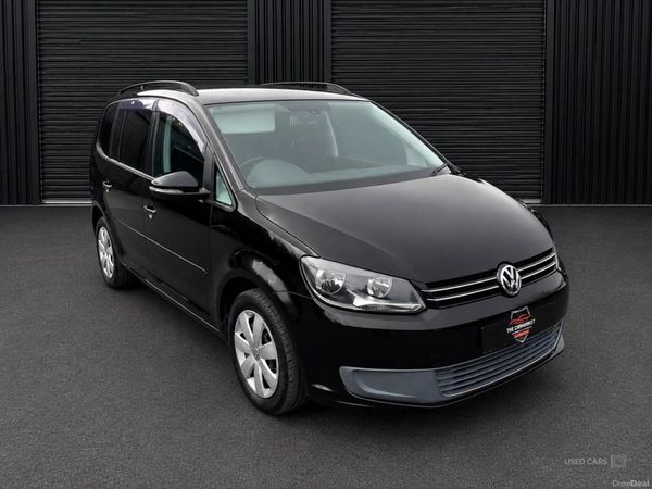 Volkswagen Touran , Petrol, 2015, Black