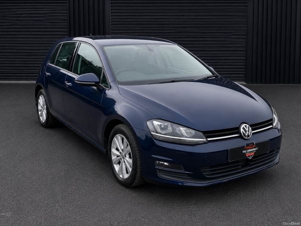 Volkswagen Golf , Petrol, 2015, 