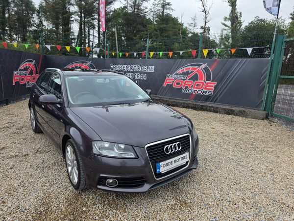 Audi A3 Hatchback, Diesel, 2011, Grey