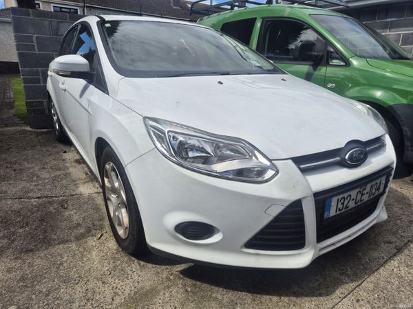 Ford Focus Hatchback, Diesel, 2013, White