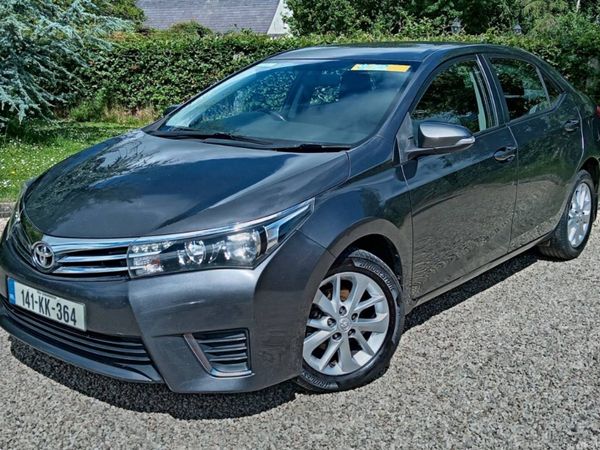Toyota Corolla Saloon, Diesel, 2014, Grey