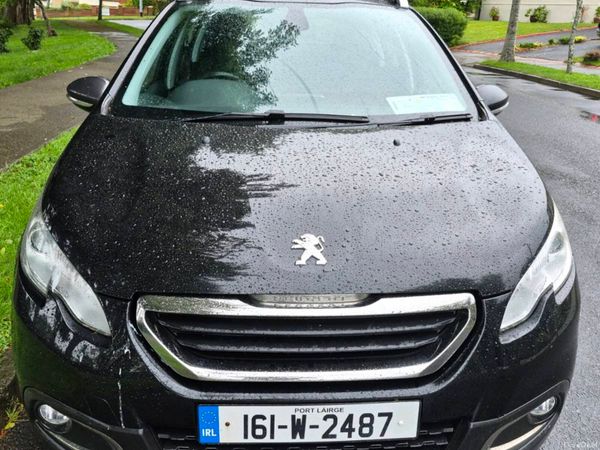 Peugeot 2008 Hatchback, Diesel, 2016, Black
